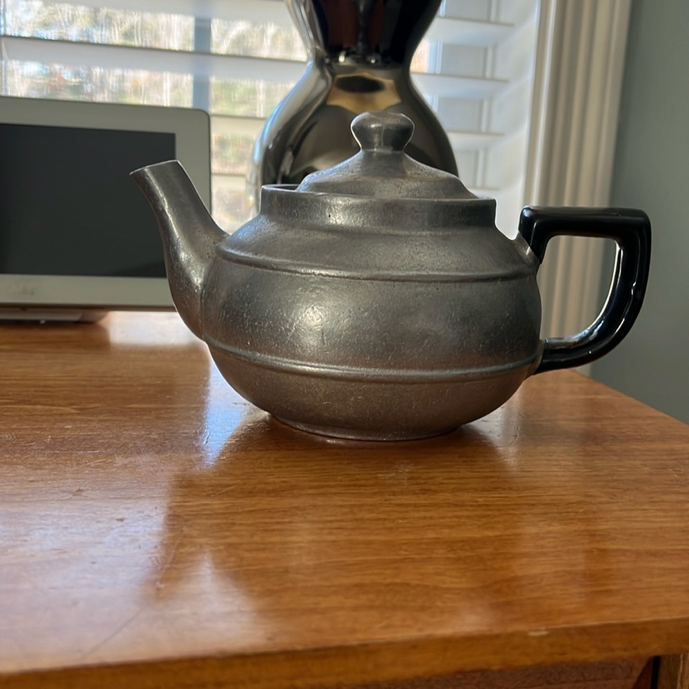 Wilton Armetale. Vintage mini tea kettle used. Plough tavern collection